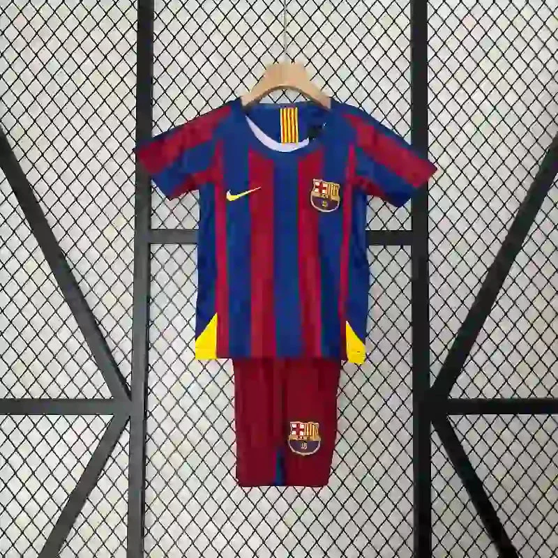 Kit Enfant FC Barcelone Domicile Retro 2005/2006