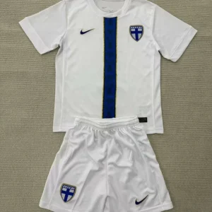 Kit enfant Finlande Domicile 2025/2026