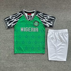 Kit enfant Nigeria retro