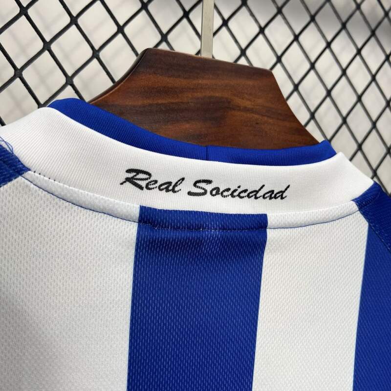 Real Sociedad Retro Domicile 2002/2003 – Image 2